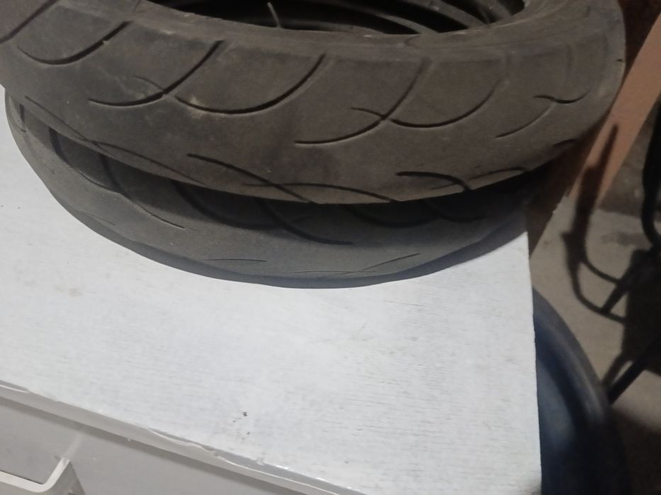 Продам покрышки на скутер и электро самокат
