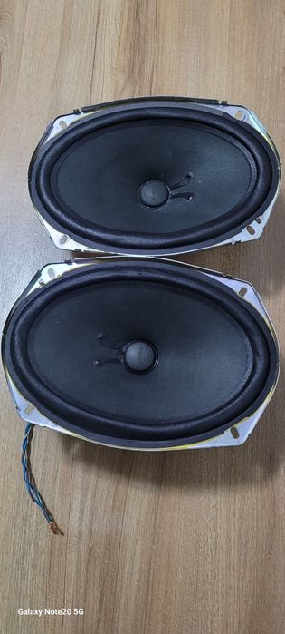 Difizoare auto Bose,