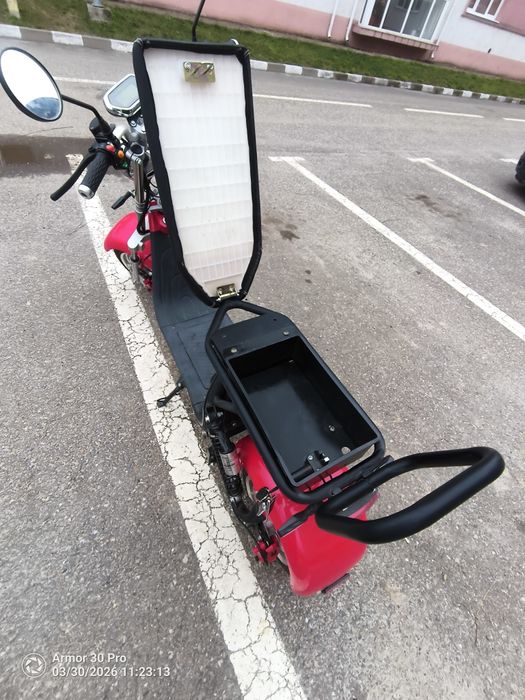 De vânzare scuter electric