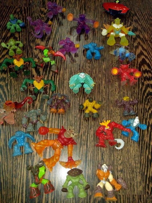 Метални колички,спинери,динозаври-конструктори, фигурки нинджаго