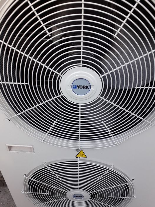 Наружние блоки под холодную камеру