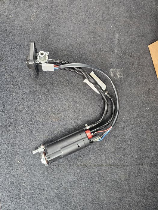 Бензинова помпа KTM