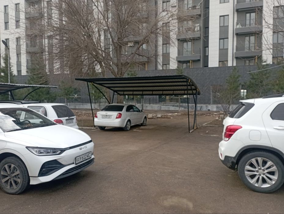 Avto naves parkovka  350$