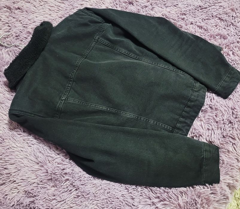 Дамско дънчено черно яке с пух