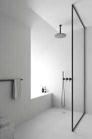 Душ кабинасини ойна билан ажратиб булиш.Стекла для душевых ограждений