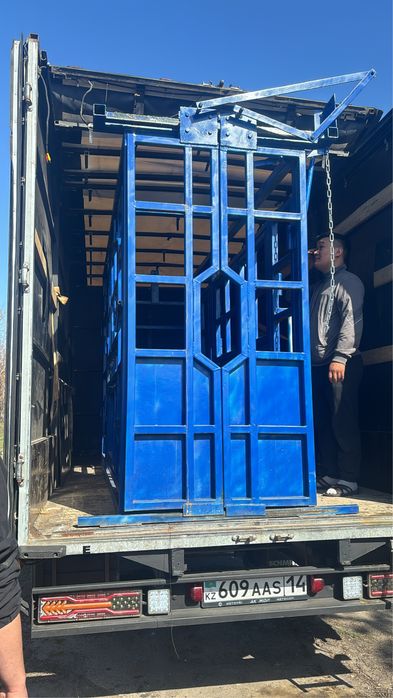 Станок фиксатор (Раскол) для КРС и Лошадей