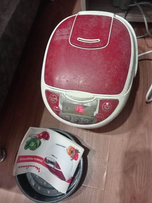 Мултиварка рабочим состояния 3500