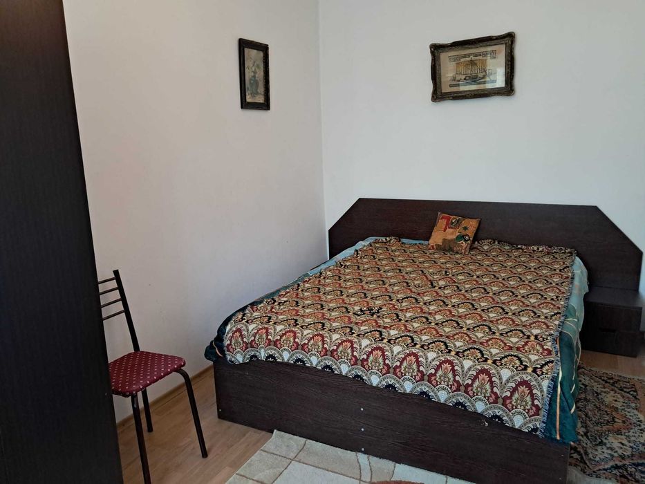 Inchiriere apartament 2 camere Razboieni - linga Politie