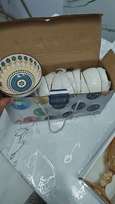 Бокал и чашка для чай