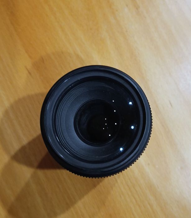 Фото обектив Canon ef 90-300