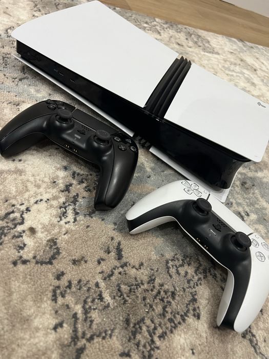 Продам playstation 5 pro