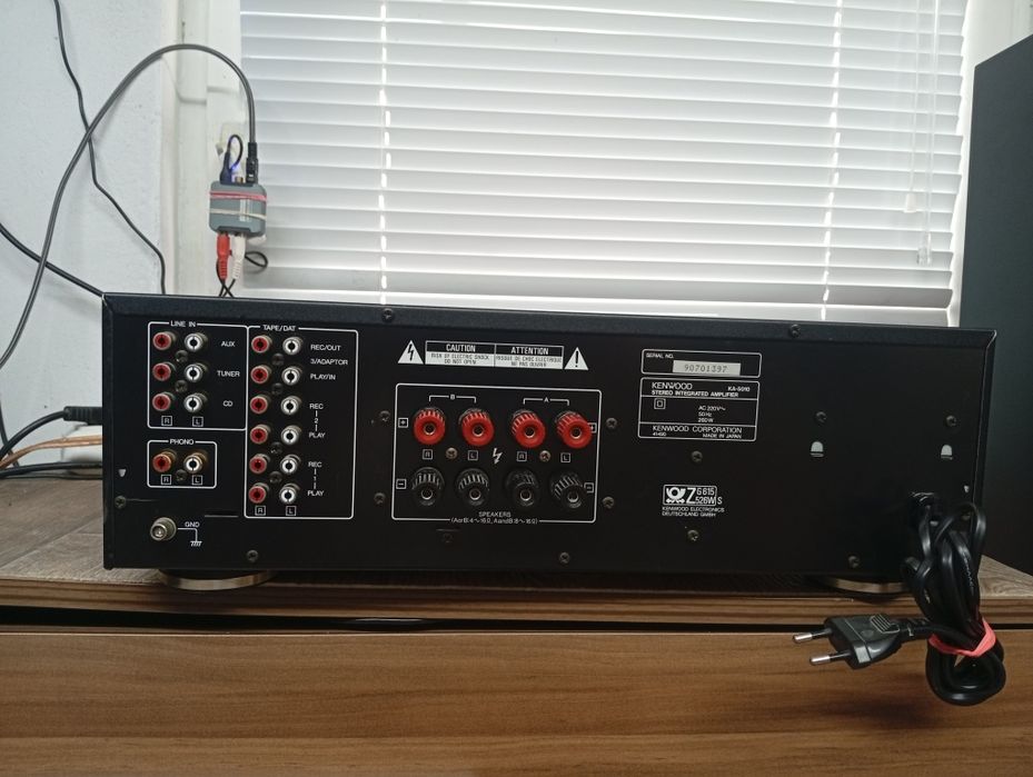 Усилвател KENWOOD KA-5010