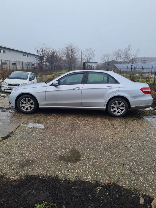 Mercedes E200 CGI W212