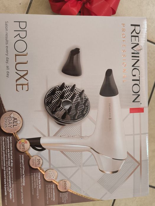 Сешоар Remington Pro luxe не отварян с гаранция