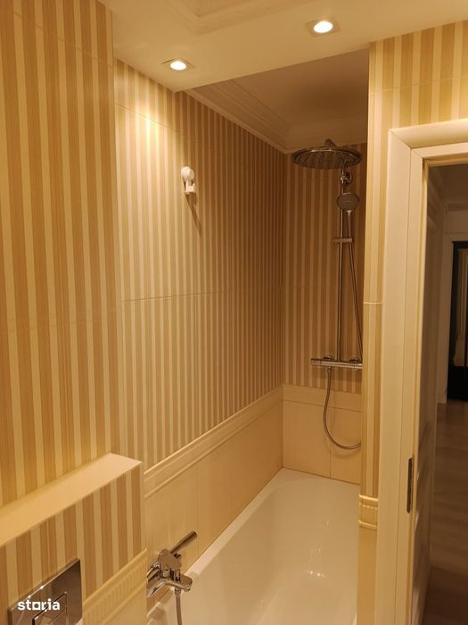 Apartament de vânzare–2 camere,Piața Victoriei, Bd.Iancu de Hunedoara