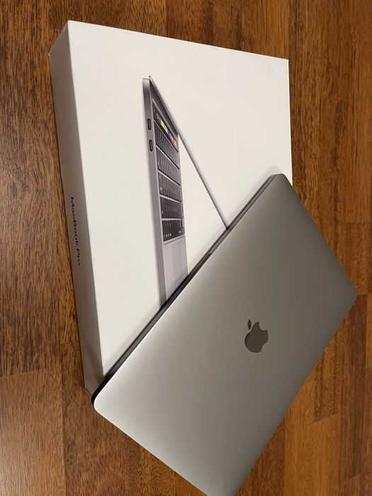 MacBook Pro 2020  A2251, 13.3, I7, 2.3Ghz  512GB 16GB RAM
