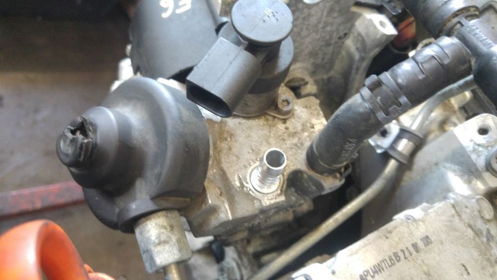 pompa inalta 2.0 tdi vw golf 7 audi q5 a5 8f a6 4g a4 b8 b9 0445010537