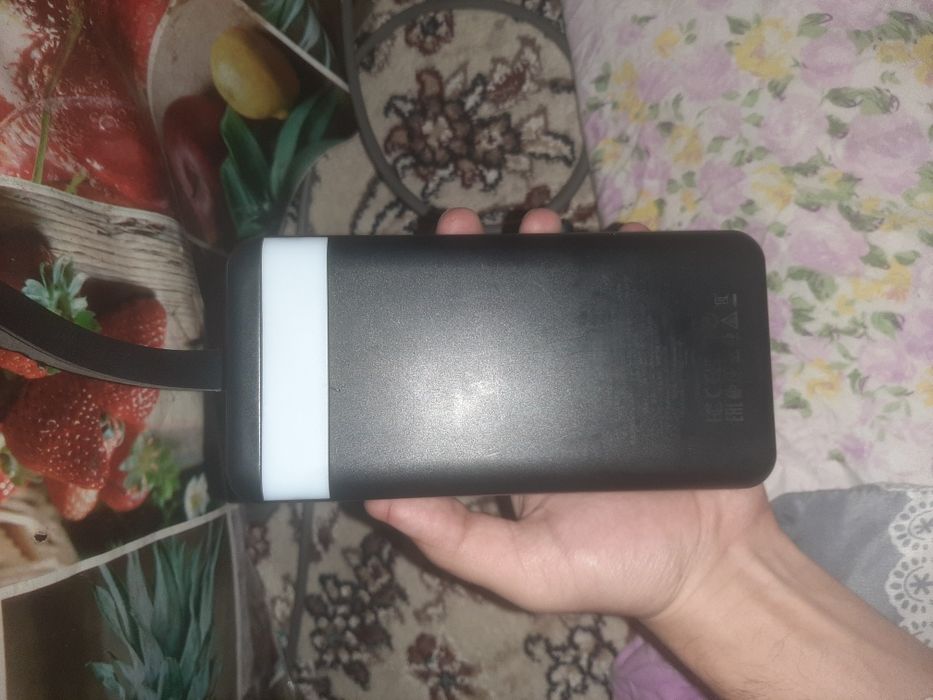 Power bank srochna sotiladi