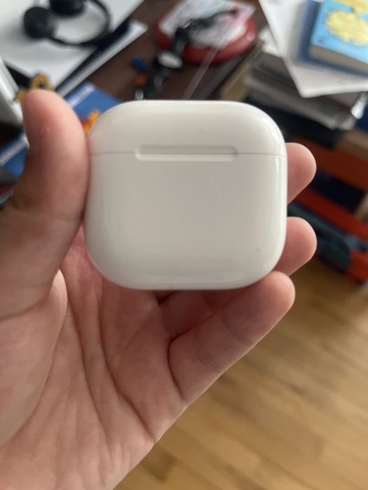 Carcasa Apple Airpods 4 Cu noise cancellation