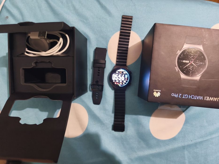 Vând Huawei Watch GT 2 Pro