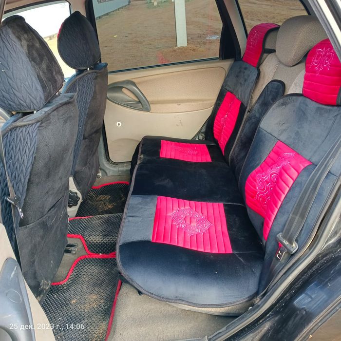 Продам Калина 2011 года