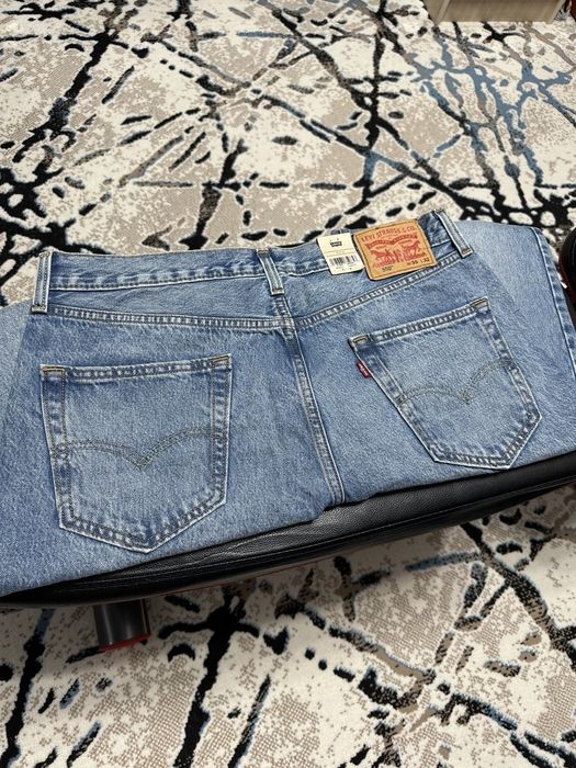 Джинсы Levi's 550. P.35/32.
