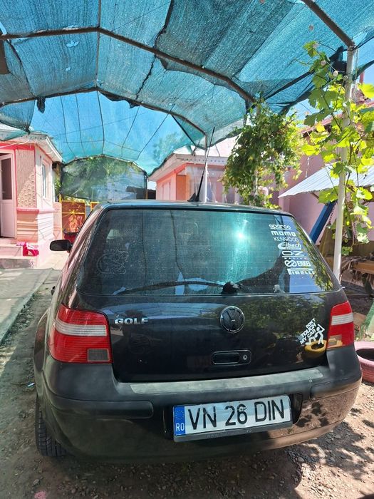 Se Vinde Golf 4 , stare bună fără defecțiuni