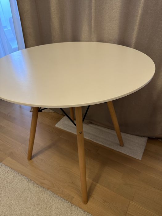 Masa rotunda diametru 80