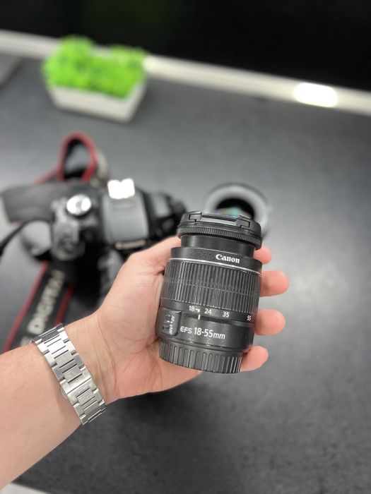 Canon 650D комплект – фотоапарат + 3 обектива