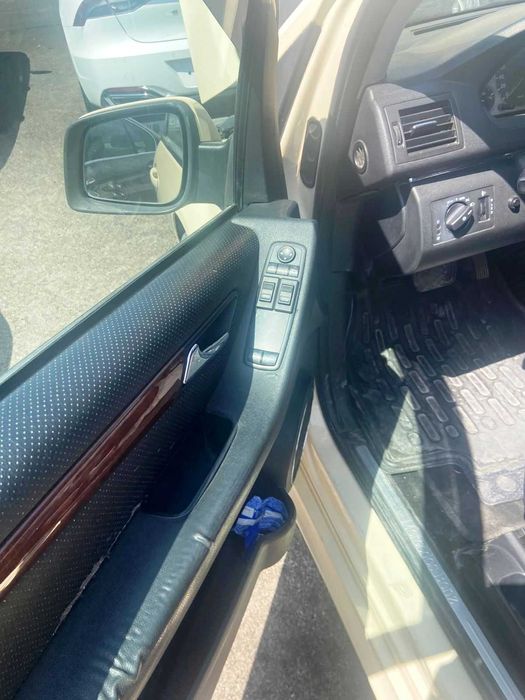 Автомобиль мерседес в200 вариатор