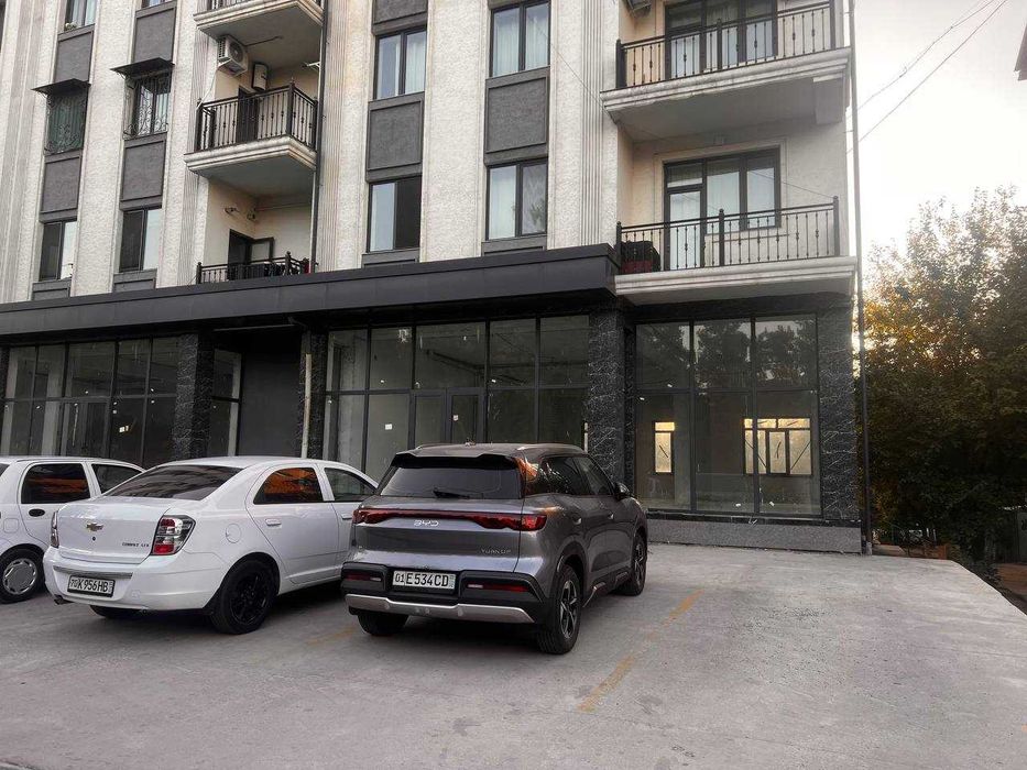 Срочно сдаётся в аренду нежилое помещение — 135 м². Кадастр готов.