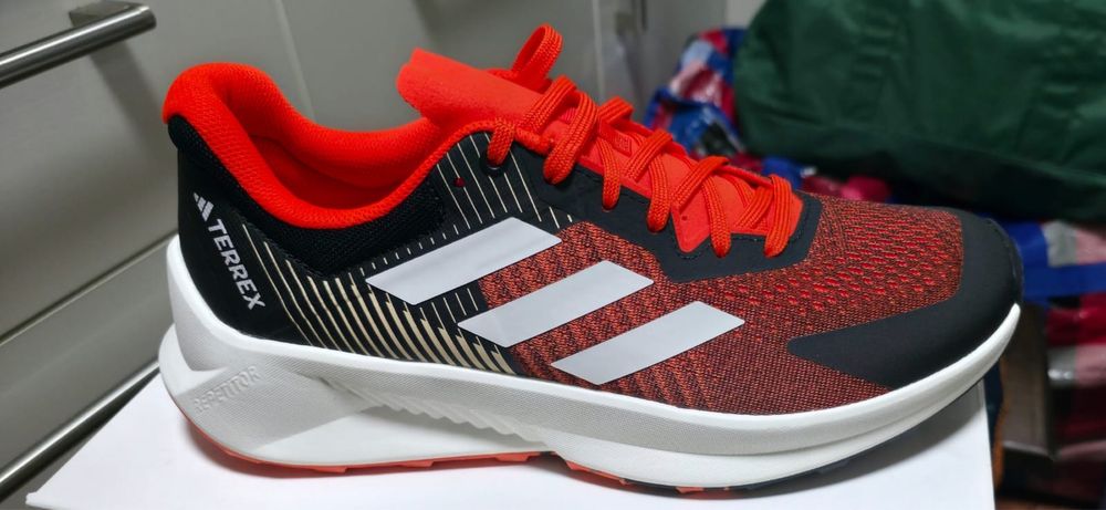 Vând Adidasi Originali Mai Multe Mărci