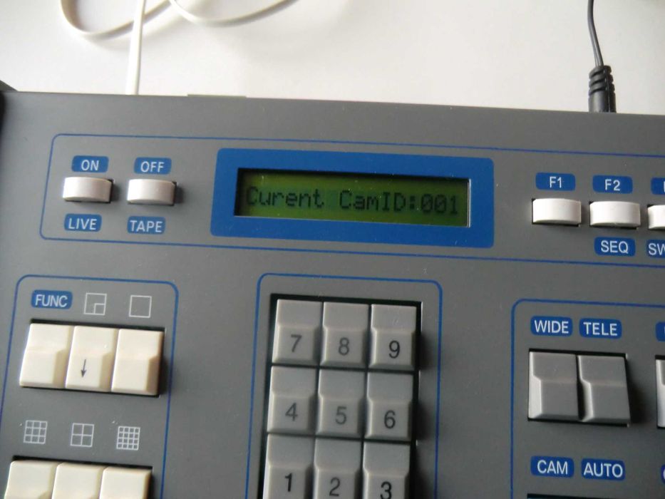 страхотен видео контролер за HD камери- с всички екстри