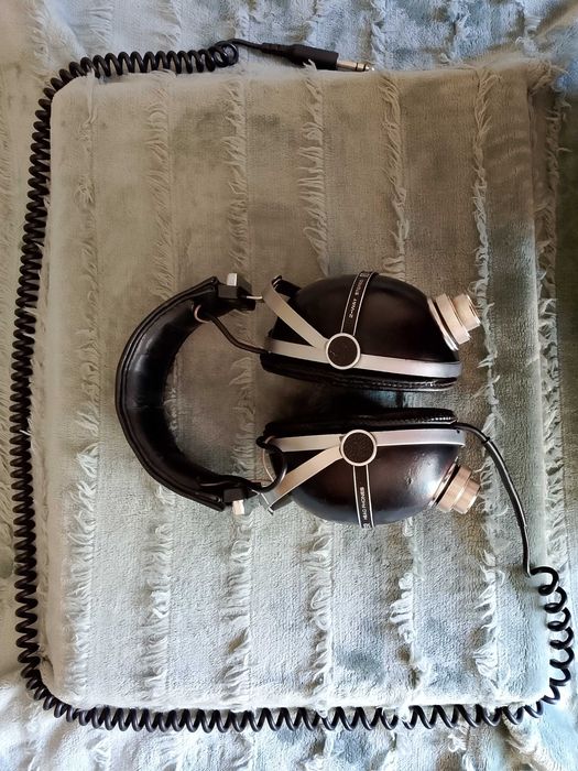 Pioneer SE 505 слушалки