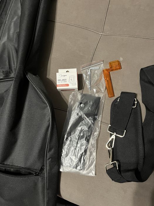 Гитара акустическая