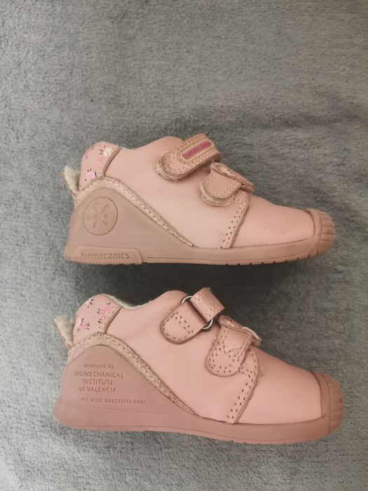 Pantofi din piele cu lana Biomecanics, Kiss Sauvage nr 20