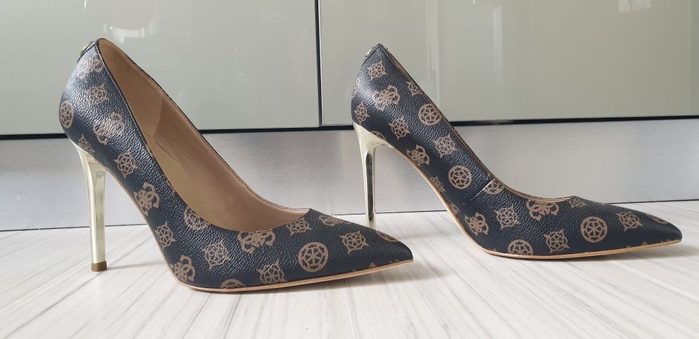Guess  Womens Size 40/25.5см  ОРИГИНАЛ! Дамски токчета!