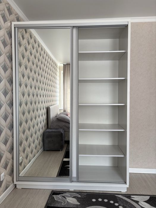 Продам Шкаф купе