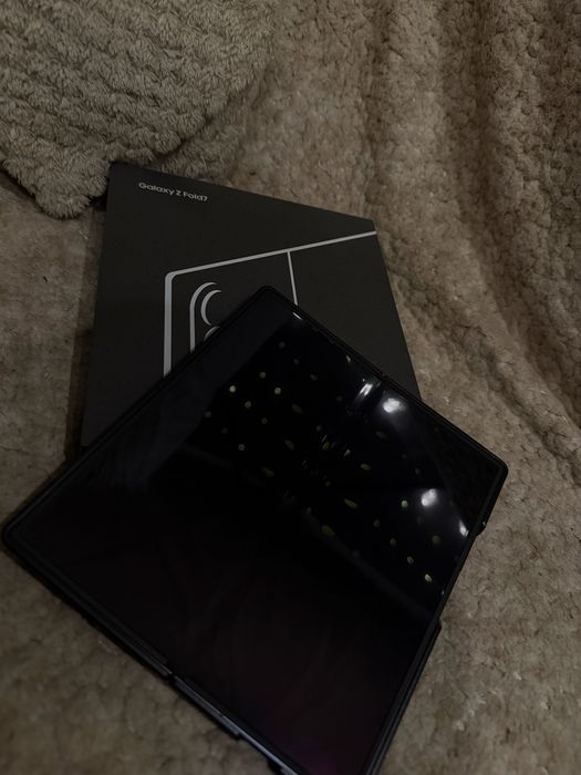Продам Samsung Z Fold7