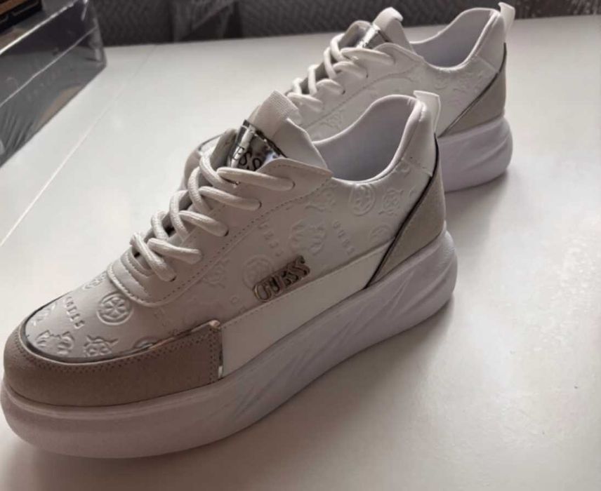 Дамски маратонки