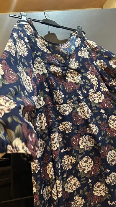 Лятна рокля с цветя