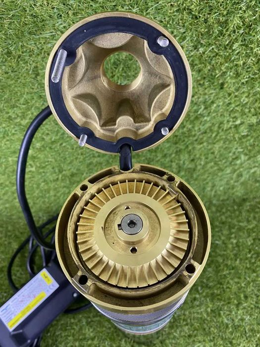 Pompa submersibila GrandWater skm-100 si skm150