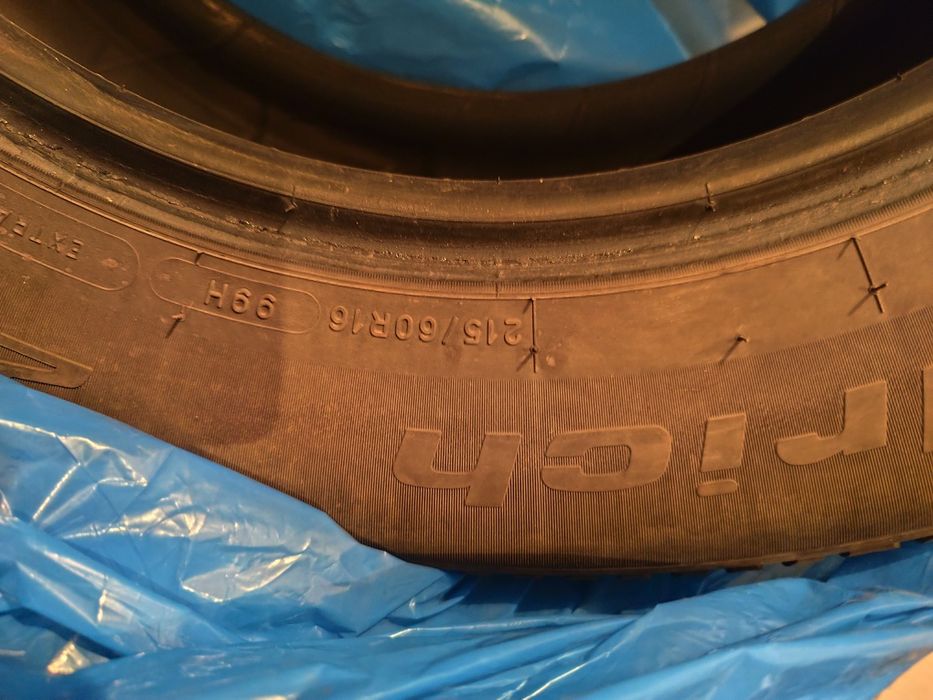 Зимни гуми bfgoodrich 215 60 16