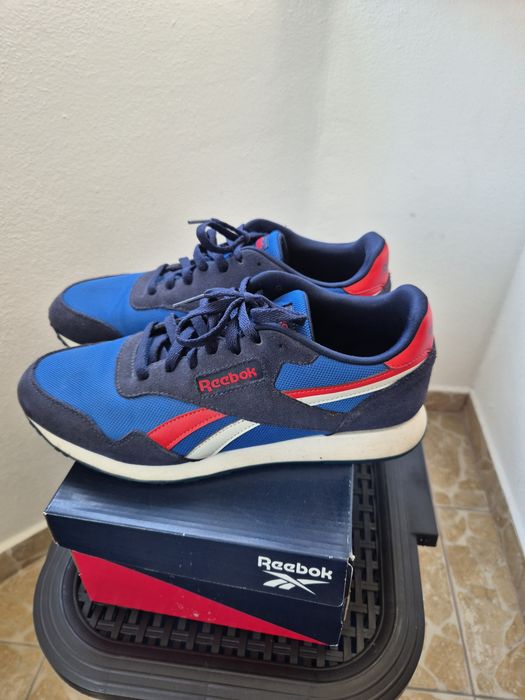 Adidasi bărbați Reebok 43