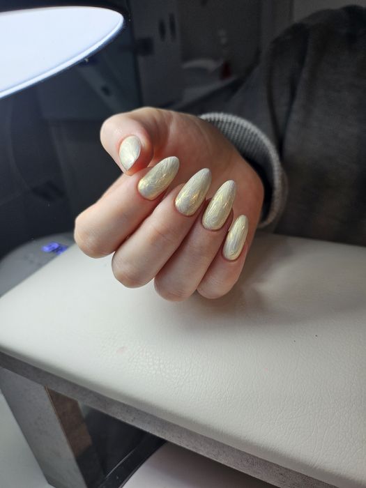 Маникюр  г.Тобыл