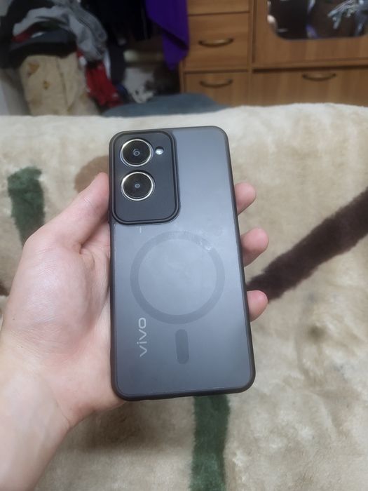 Продам Vivo y03.