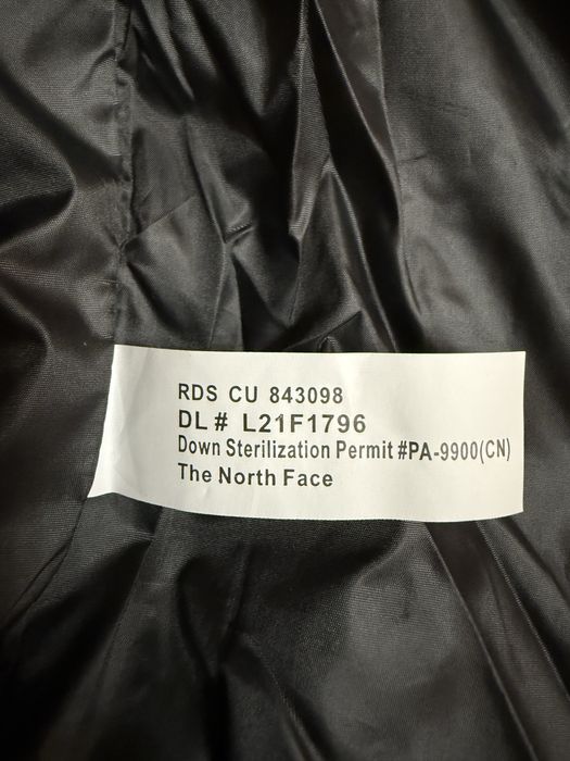 The North Face X Kaws Geaca Premium