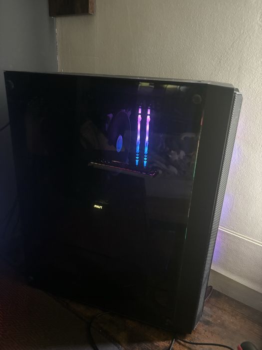 Геймърски компютър RTX3060 Intel Core i7-10700