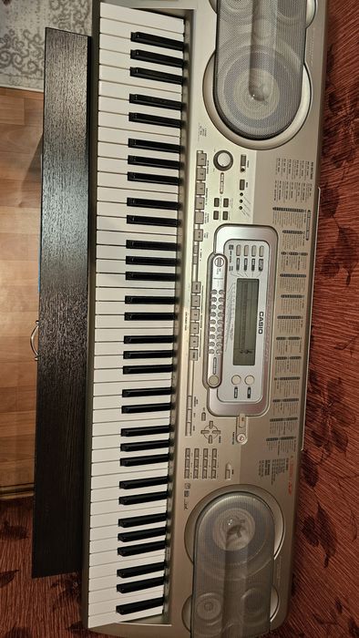 Синтезатор Casio