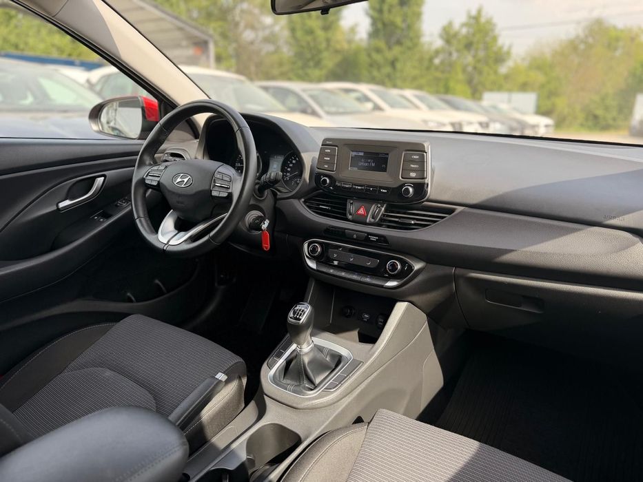 Hyundai I30 Finantare Avans 0 / TVA Deductibil / Garantie 12 luni / Istoric